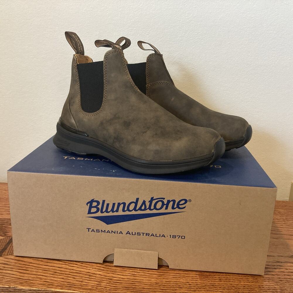 Blundstone Classics 2144 Boots Womens US 8.5 Rustic Brown Leather Chelsea
